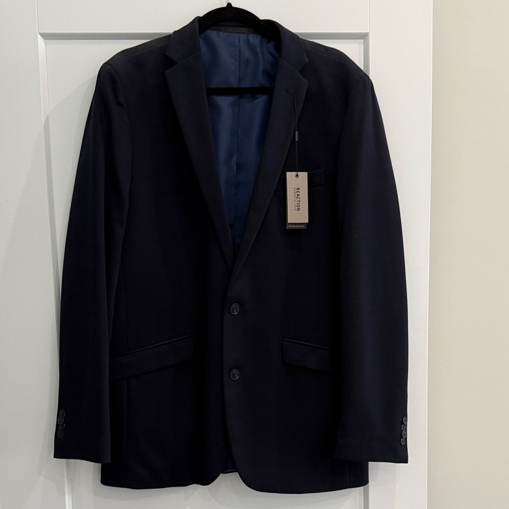 NWT Navy Men's Blazer​​ - Picture 6 of 6
